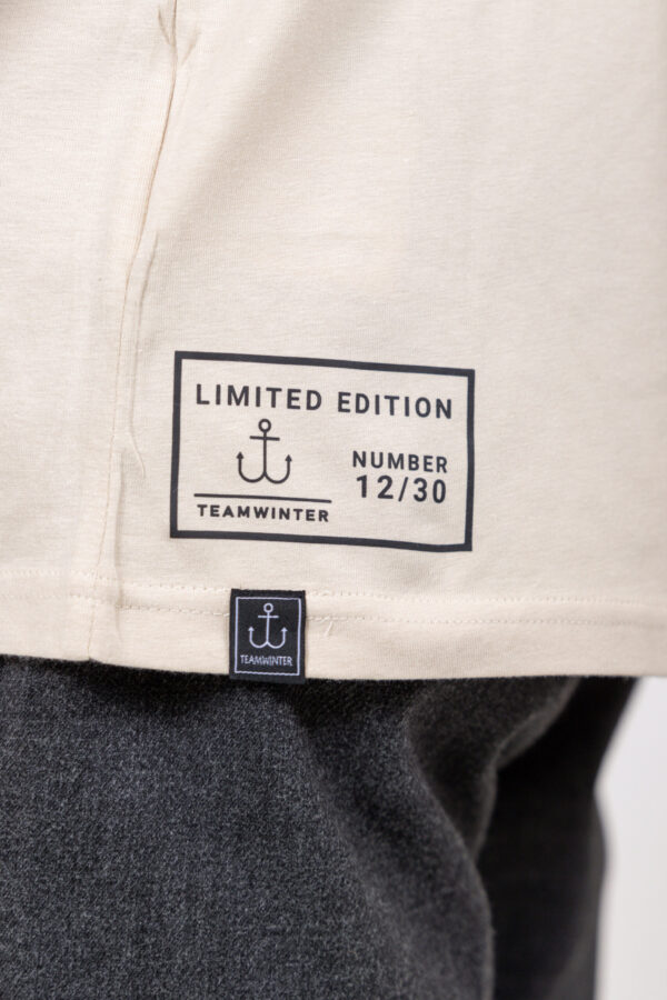 LIMITED EDITION VIBES